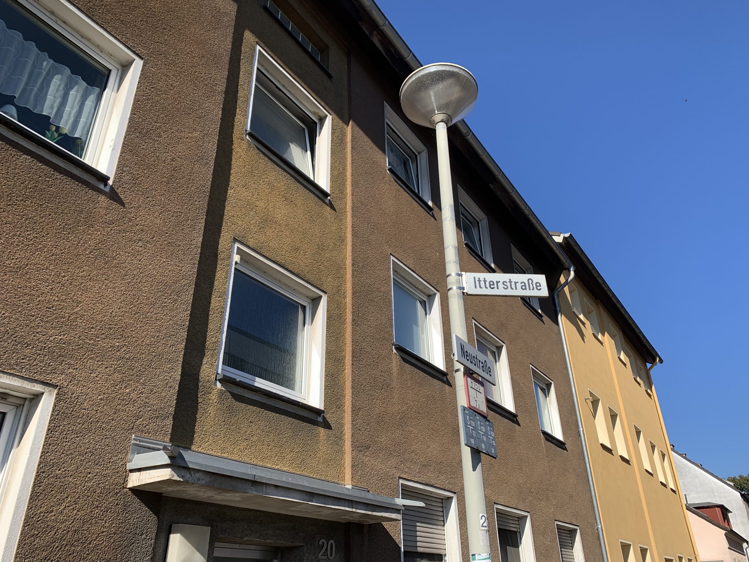 WOHNEN IM ALTER: Klein gegen groß – Hilfe für ältere Menschen